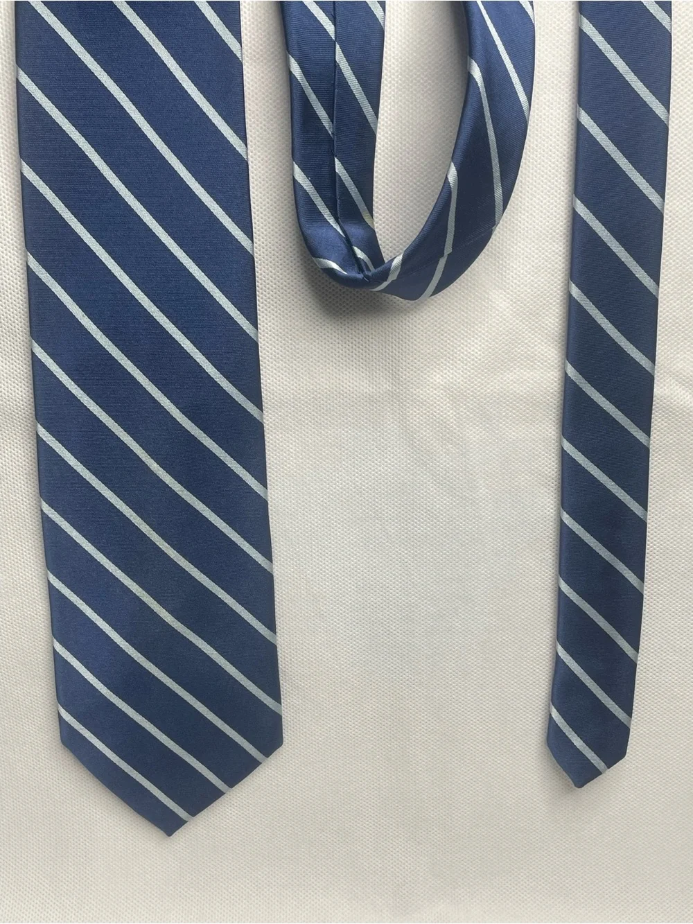 Brooks Brothers Makers Repp Silk Tie Navy Blue Preppy Striped Textured Necktie